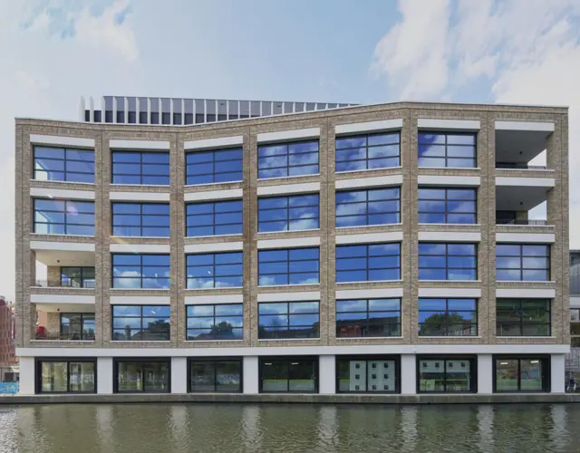 The Apex Building